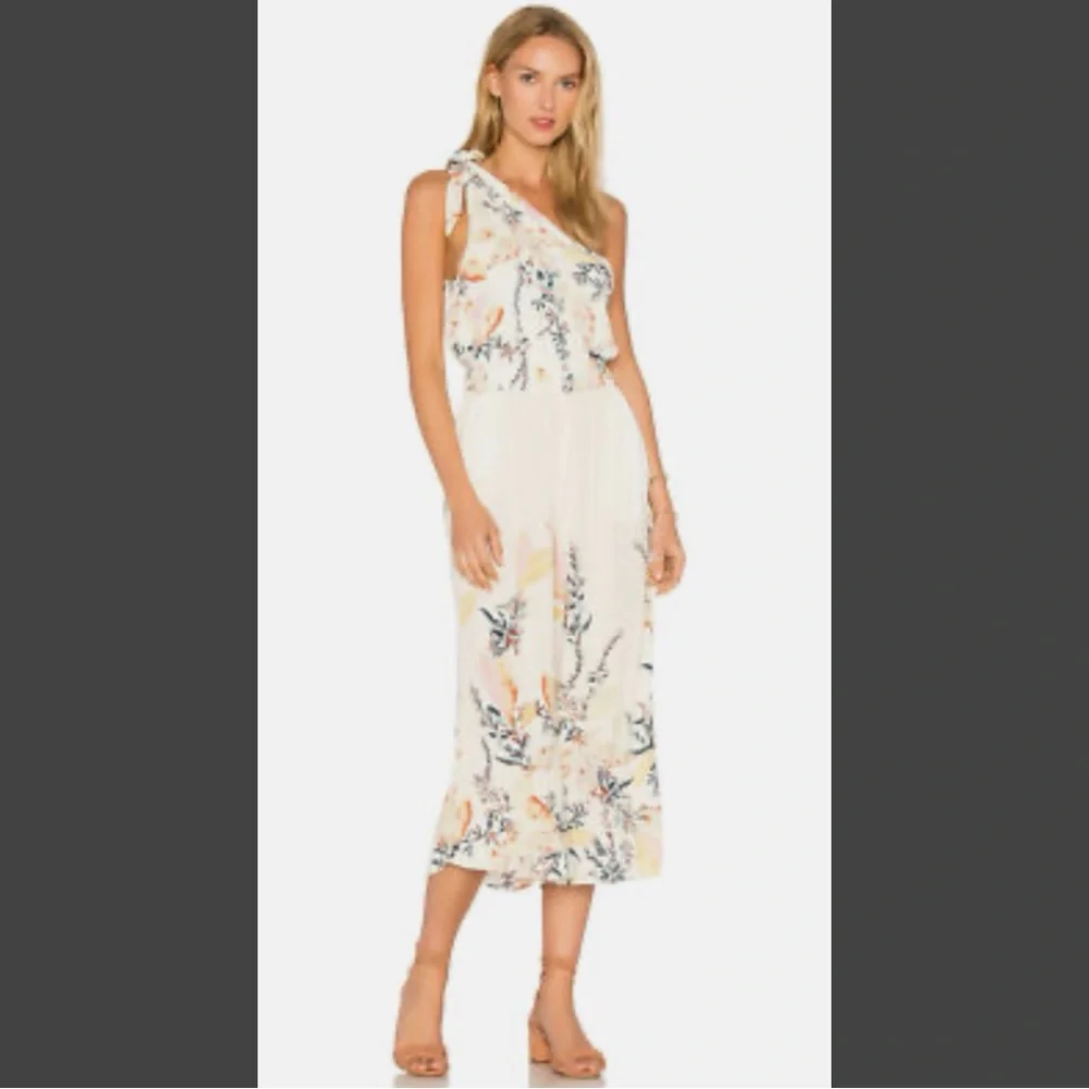 #1568 NWT Free People Island Time One Shoulde Jumpsuit cropped medium